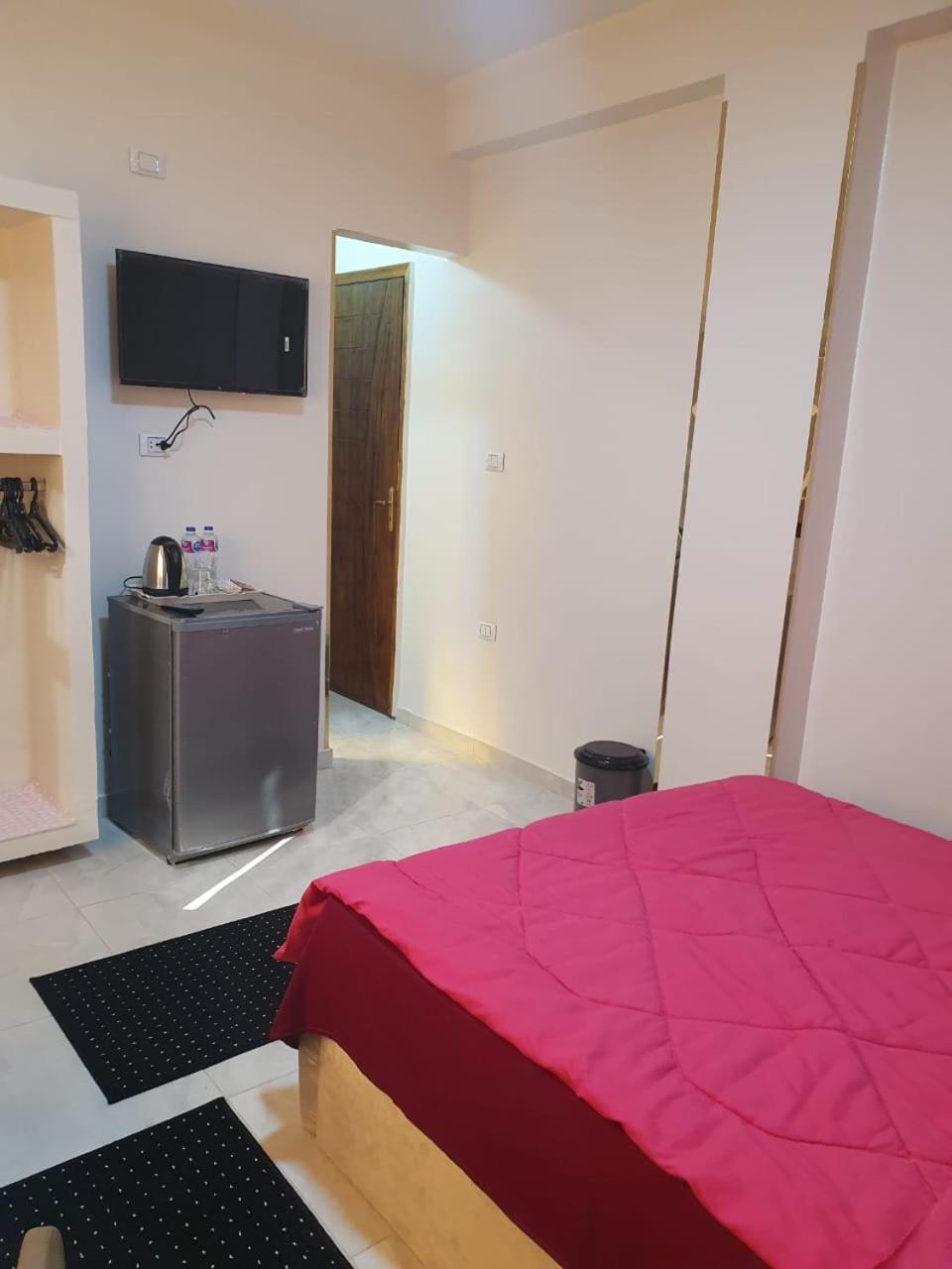 Sobba Pyramids View - Guest House Kafret el-Gabal Buitenkant foto