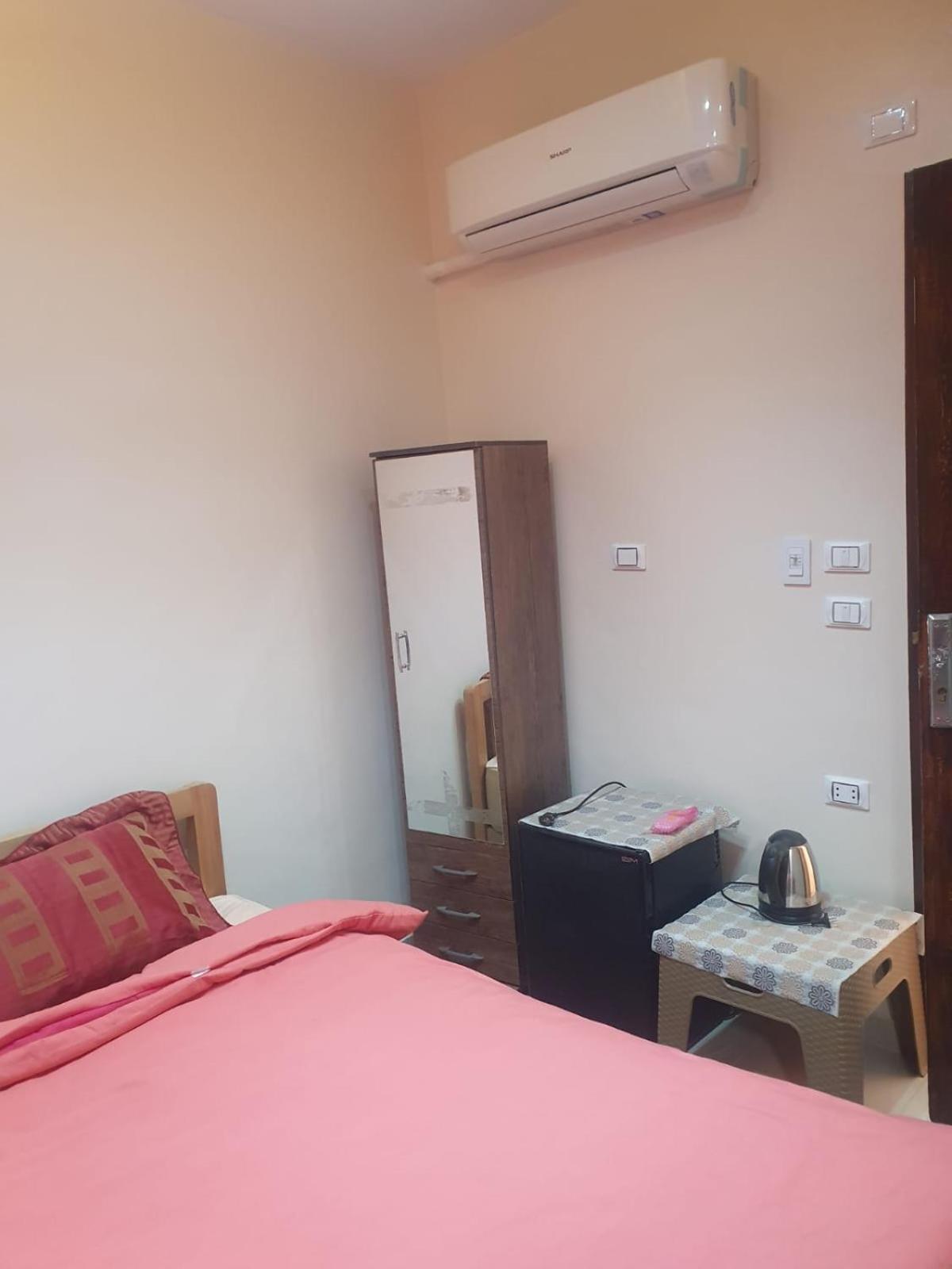 Sobba Pyramids View - Guest House Kafret el-Gabal Buitenkant foto