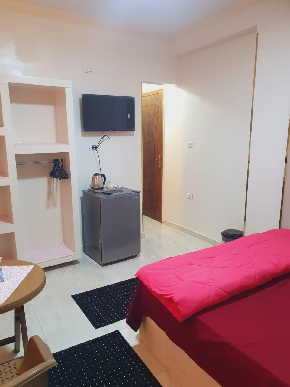 Sobba Pyramids View - Guest House Kafret el-Gabal Buitenkant foto